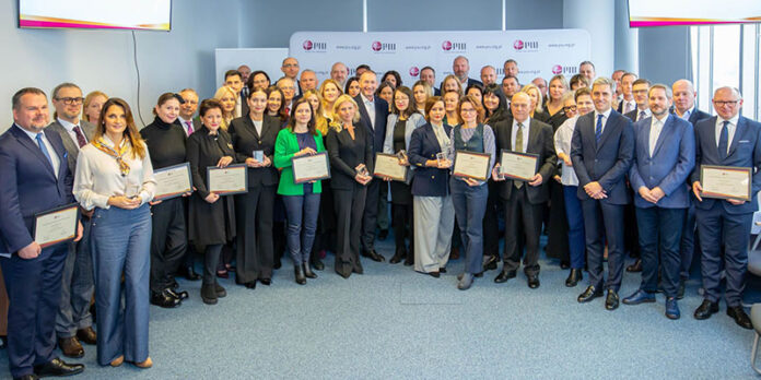 4 ryn ub news fot piu