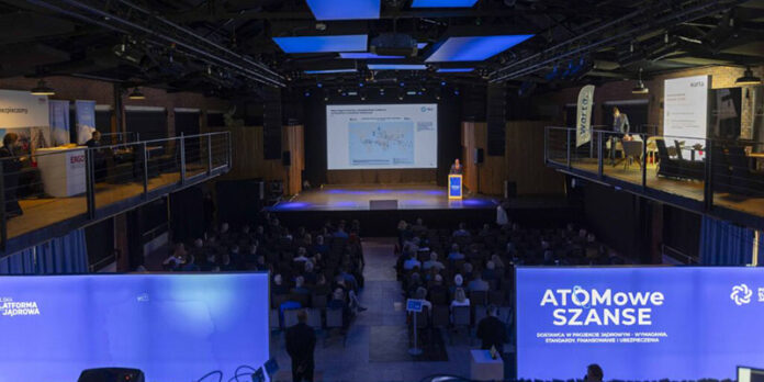 5 ryn ub news Atomowe-Szanse-konferencja fot PEJ