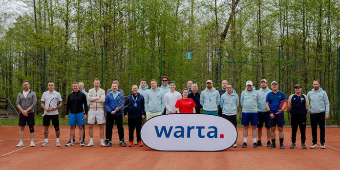 24 TENIS