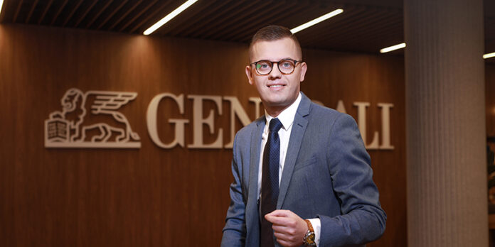 por-Konrad Słonecki Generali 2026